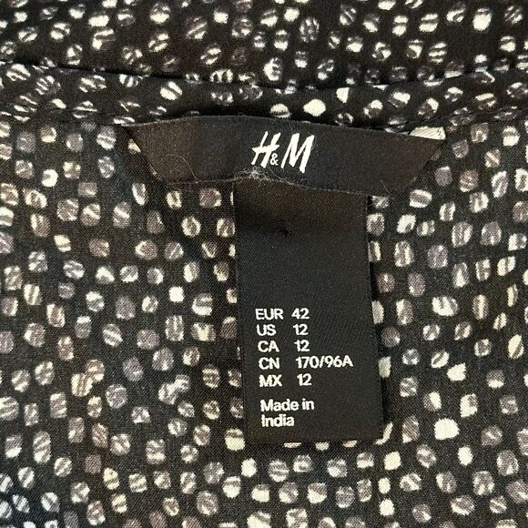 H&M Polka Dot Dress 3/4 Sleeve Semi Sheer Cinch Waist Black & White Size 12 - Picture 11 of 14
